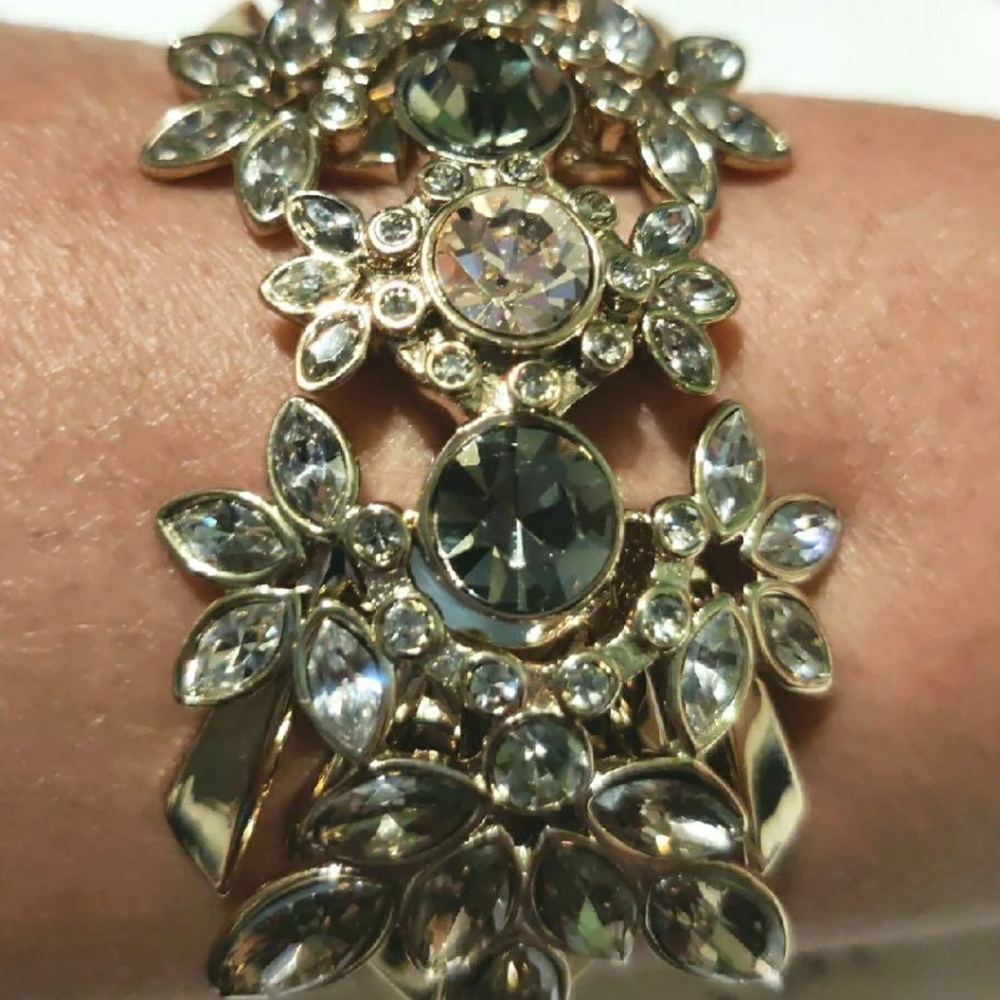 Givenchy bangle bracelet - Picture 2 of 7